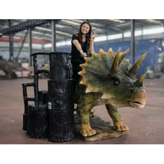 Dinozaur Animatronic Triceratops Ride– 3,5 m