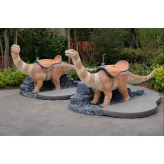 Dinozaur Animatronic Askeptosaurus Ride 